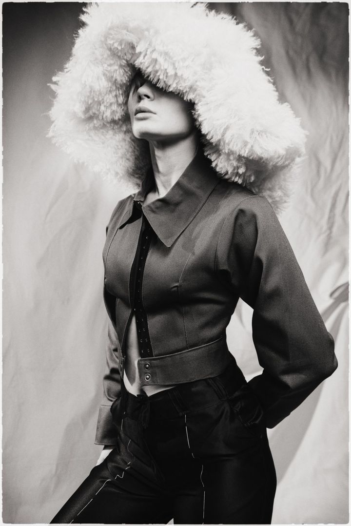 Elizabet, mannequin femme, Emporio Models – photo 24