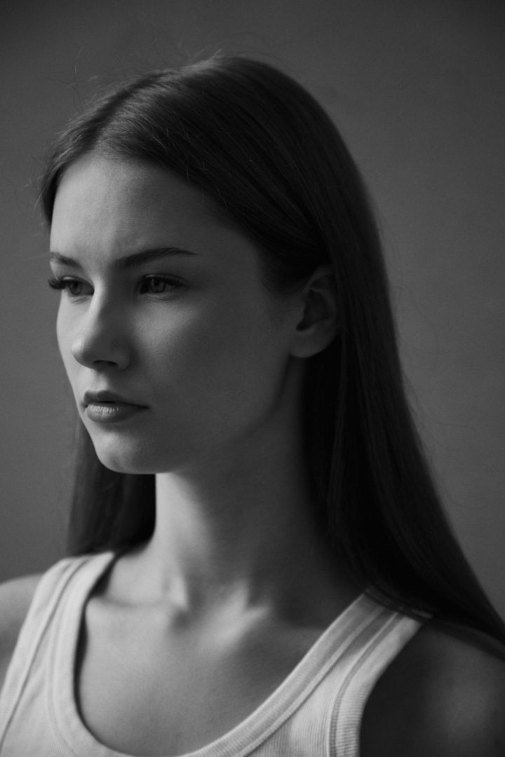 Irina E, mannequin femme, Emporio Models – photo 2