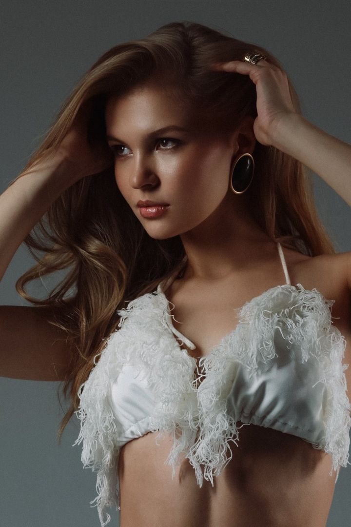Julia, mannequin femme, Emporio Models – photo 24