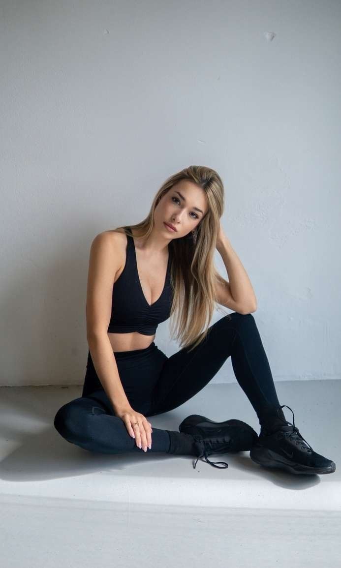 Victoria, mannequin femme, Emporio Models – photo 3
