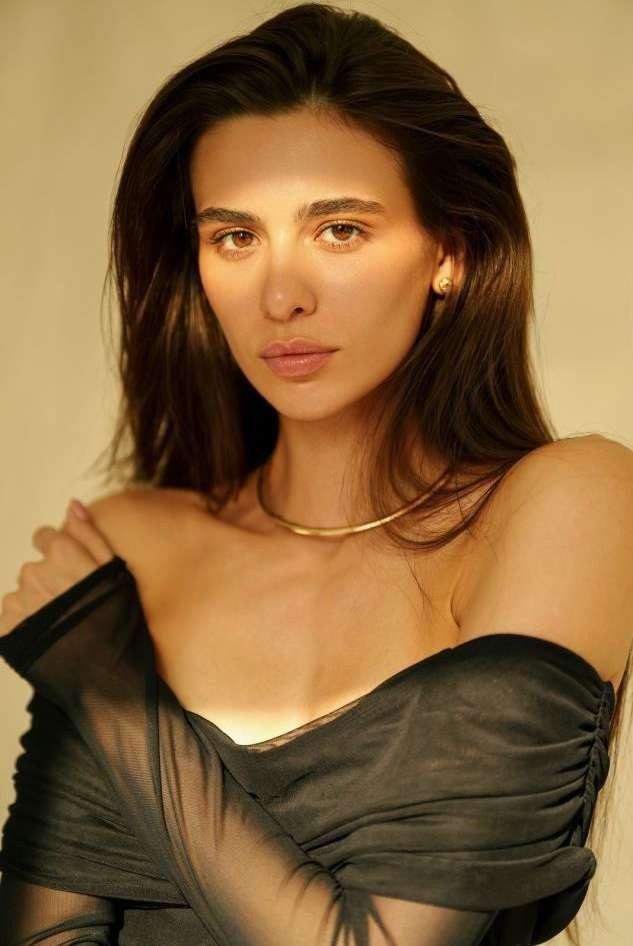 Viktoria, mannequin femme, Emporio Models – photo 1